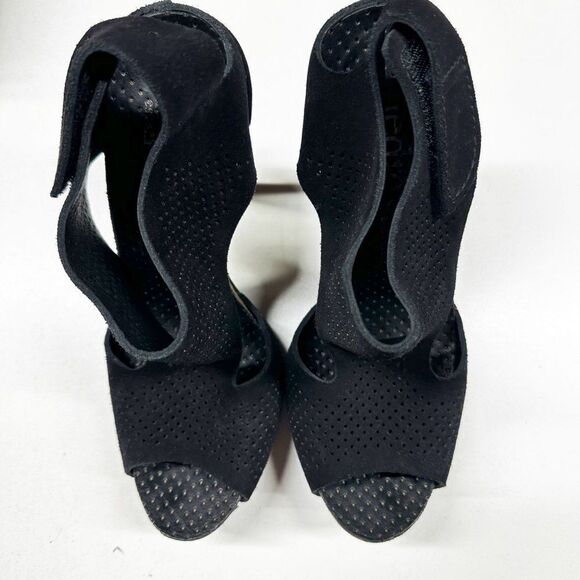Pedro Garcia Petunia Perforated Heeled Sandals Womens Size 39 Black - Picture 5 of 10